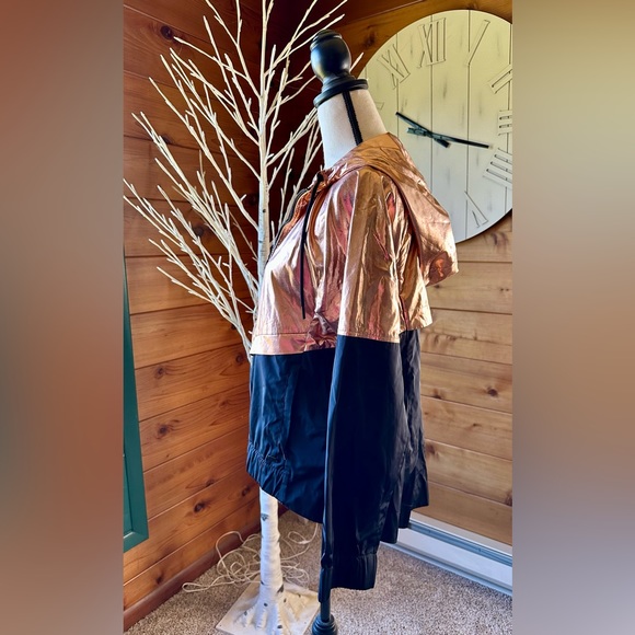 DKNY Sport Colorblocked Active Jacket - Picture 6 of 13